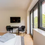 Rent 3 bedroom apartment of 25 m² in Berlin