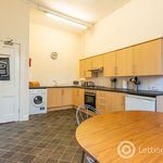 Rent 4 bedroom flat in Edinburgh