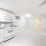 Rent 3 bedroom house in Toronto