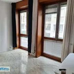 Affitto 3 camera appartamento di 105 m² in Milan