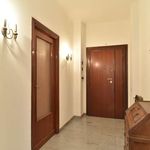 Rent a room of 140 m² in Roma