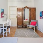 Rent 6 bedroom apartment in Lisbon