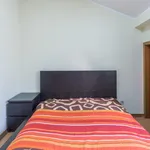 Rent 5 bedroom apartment in Porto