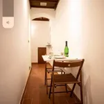 Rent 1 bedroom apartment of 38 m² in Florence