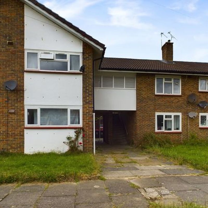 Maisonette to rent in Peterborough Road, Crawley RH10 Tilgate