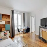 Appartement de 410 m² avec 2 chambre(s) en location à Paris