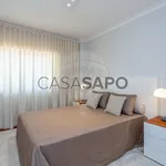 Rent 3 bedroom apartment of 1 m² in Loures