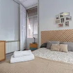 Alquilar 5 dormitorio apartamento en Madrid