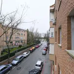 Rent a room of 160 m² in madrid