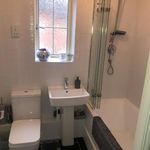 Rent 3 bedroom house in East Midlands