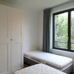 Rent 2 bedroom apartment of 75 m² in Bruxelles