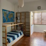 Rent 3 bedroom apartment in Lisbon