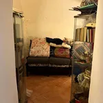 Rent 2 bedroom apartment of 35 m² in Napoli