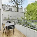 Appartement de 80 m² avec 2 chambre(s) en location à paris