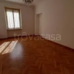 Rent 4 bedroom apartment of 100 m² in Torino