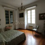 Rent 5 bedroom apartment of 200 m² in Genova