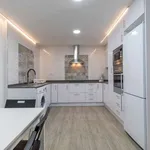 Rent a room of 150 m² in valencia