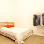 Rent a room in lisbon