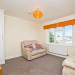 Rent 2 bedroom flat in South East England