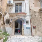 Rent 2 bedroom apartment of 50 m² in Caltagirone