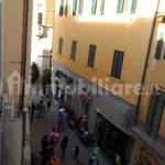 Affitto 5 camera appartamento di 200 m² in Grosseto