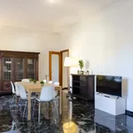 Rent 1 bedroom apartment in Genoa