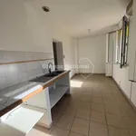 Appartement de 45 m² avec 2 chambre(s) en location à ARLES