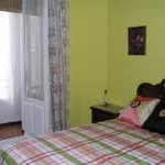 Rent 3 bedroom apartment of 85 m² in Madrid']