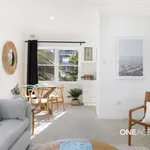 Rent 1 bedroom house in North Wollongong