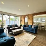 Rent 5 bedroom house in Reigate and Banstead