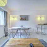 Appartement de 75 m² avec 6 chambre(s) en location à Cannes