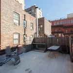 Rent 2 bedroom apartment in Manhattan