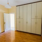 Rent 1 bedroom apartment of 240 m² in Larissa