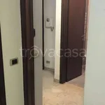 Rent 1 bedroom apartment of 29 m² in Milano