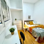 Rent 6 bedroom house in Madrid