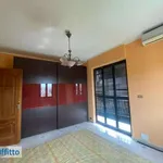 Rent 4 bedroom apartment of 90 m² in Turin