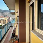 Affitto 2 camera appartamento di 64 m² in Palermo