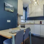 Appartement de 667 m² avec 2 chambre(s) en location à Paris