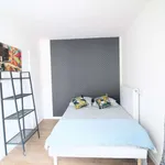 Rent a room in paris