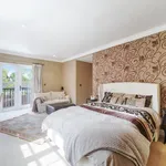 Rent 6 bedroom apartment in London