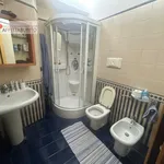 Rent 2 bedroom apartment of 85 m² in napoli