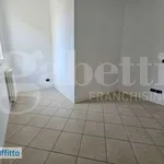 Rent 3 bedroom apartment of 80 m² in Bologna