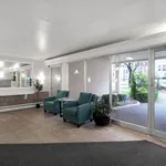 Appartement de 979 m² avec 2 chambre(s) en location à Vancouver