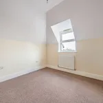 Rent 2 bedroom flat in London