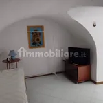 Rent 2 bedroom apartment of 40 m² in Bari