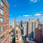 Rent 2 bedroom apartment of 100 m² in New York