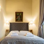 Rent 2 bedroom apartment of 60 m² in Florence