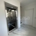 Rent 3 bedroom apartment of 105 m² in Lecce