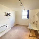 Rent 2 bedroom flat in West Midlands