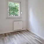 Miete 3 Schlafzimmer wohnung von 56 m² in Halle (Saale)